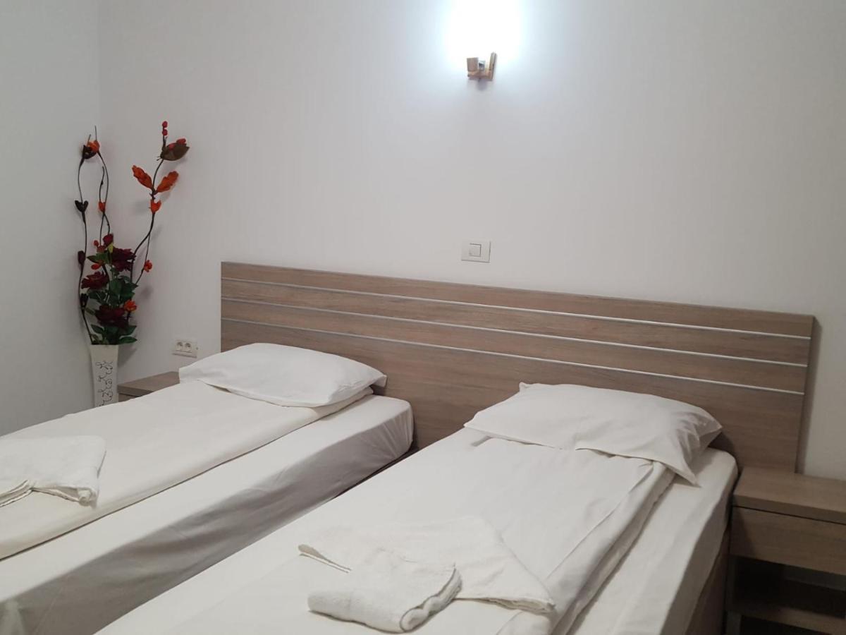 Hotel Babilon บูคาเรสต์ ภายนอก รูปภาพ