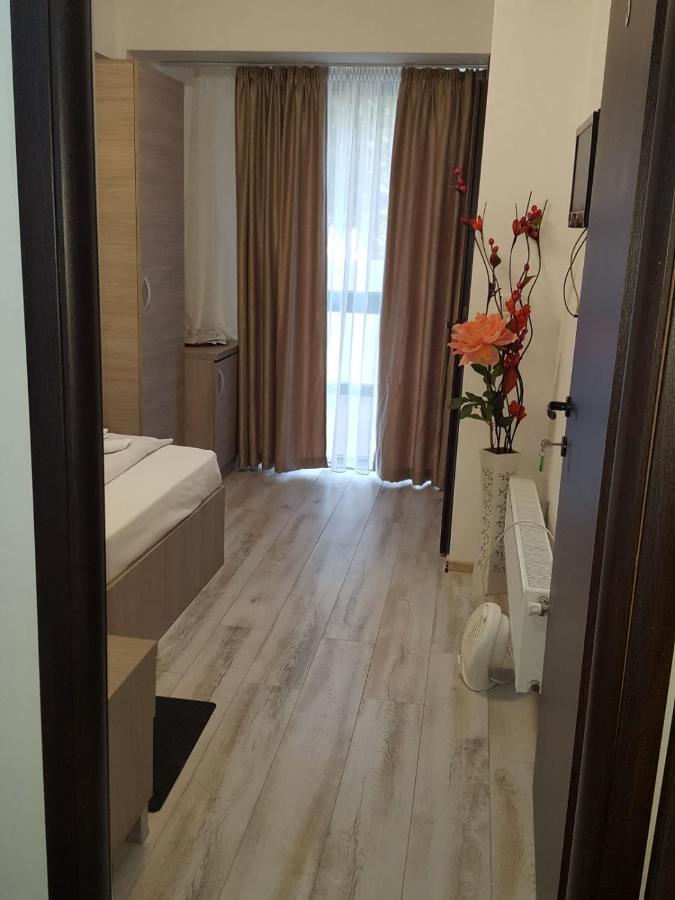Hotel Babilon บูคาเรสต์ ภายนอก รูปภาพ