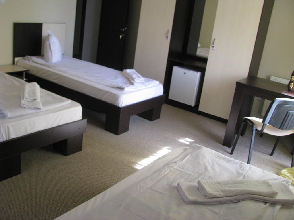 Hotel Babilon บูคาเรสต์ ห้อง รูปภาพ