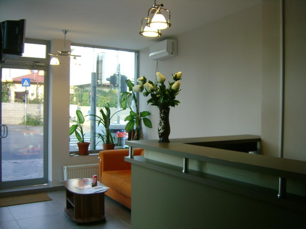 Hotel Babilon บูคาเรสต์ ภายนอก รูปภาพ